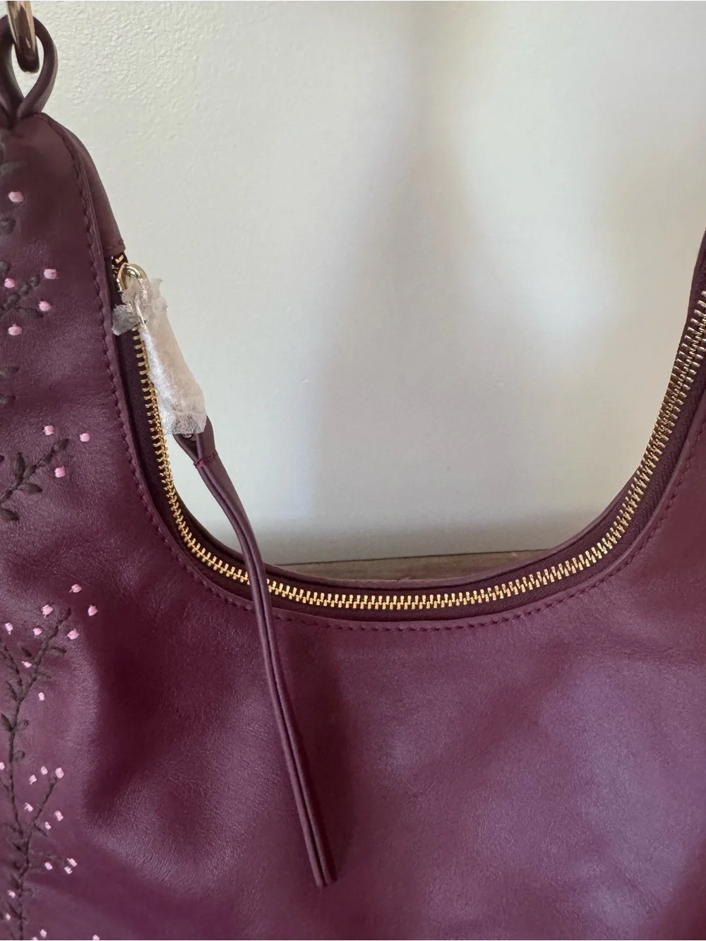 Coldwater Creek Wandering Thyme‎ maroon leather hobo floral embroidered bag
